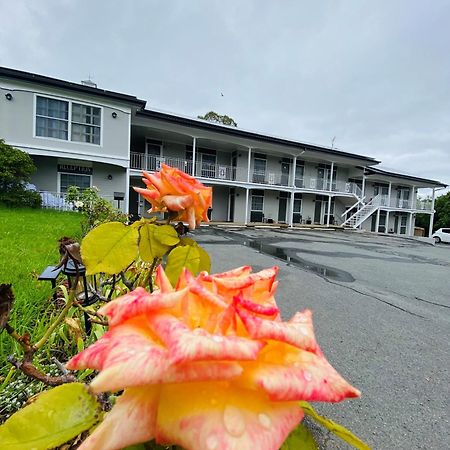 Colonial Lodge Motor Inn Ясс Экстерьер фото