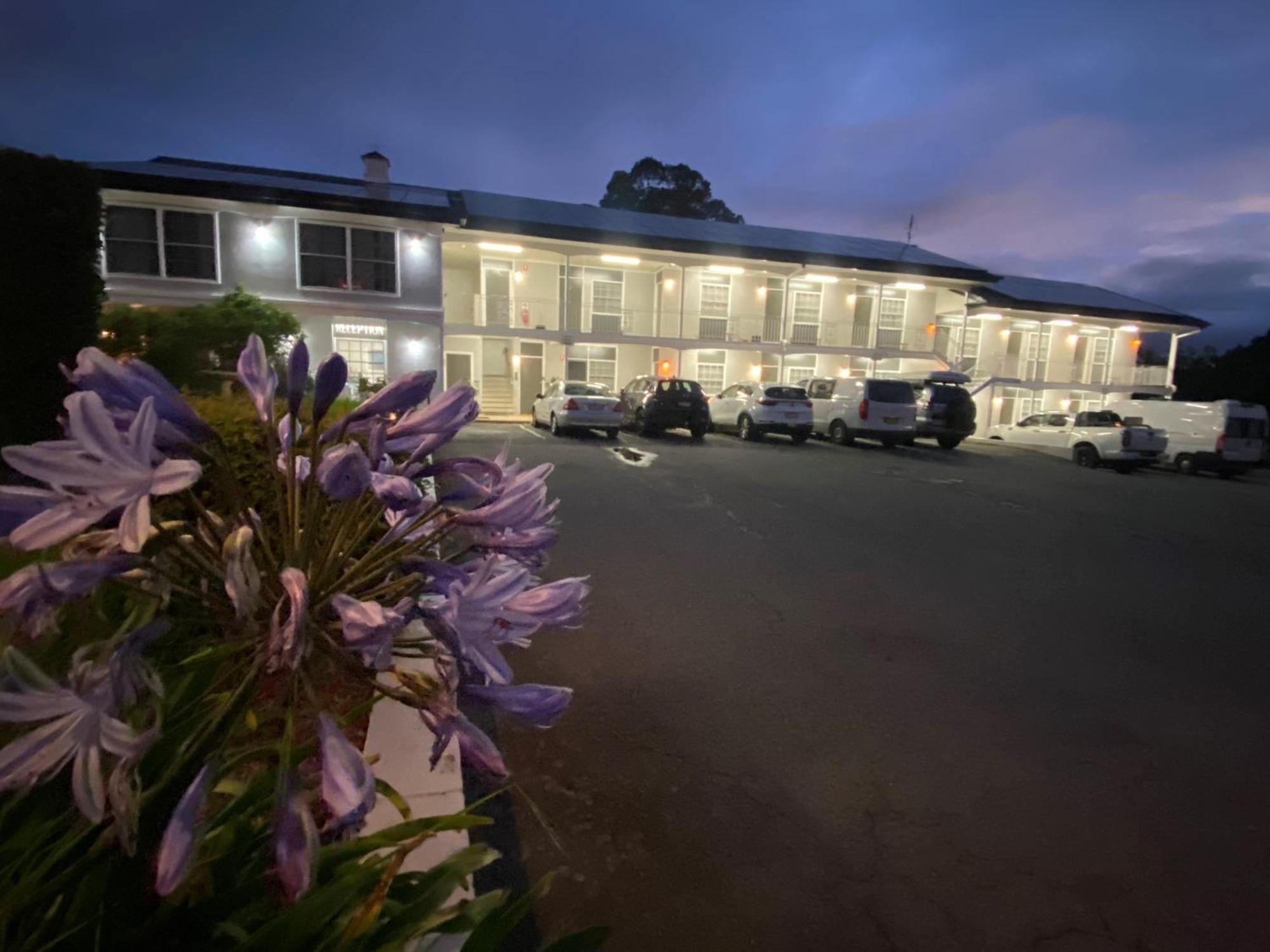Colonial Lodge Motor Inn Ясс Экстерьер фото