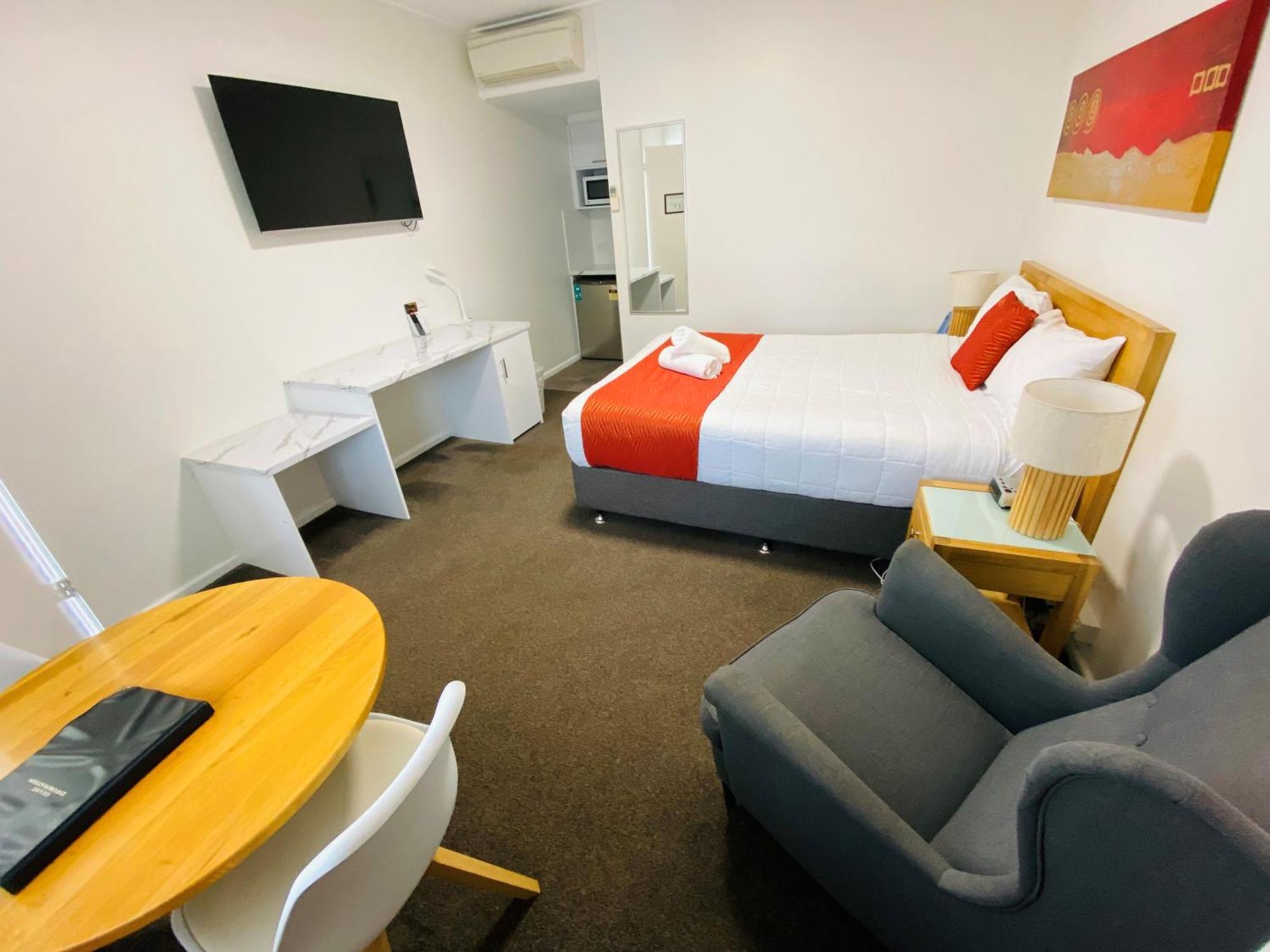 Colonial Lodge Motor Inn Ясс Экстерьер фото