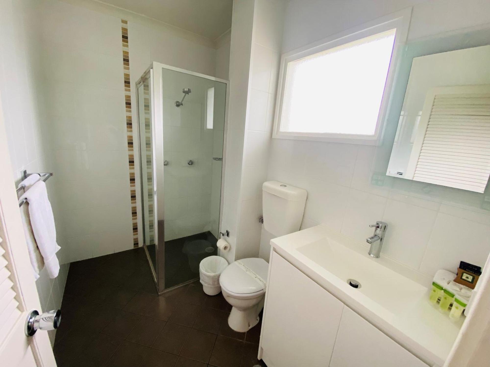 Colonial Lodge Motor Inn Ясс Экстерьер фото