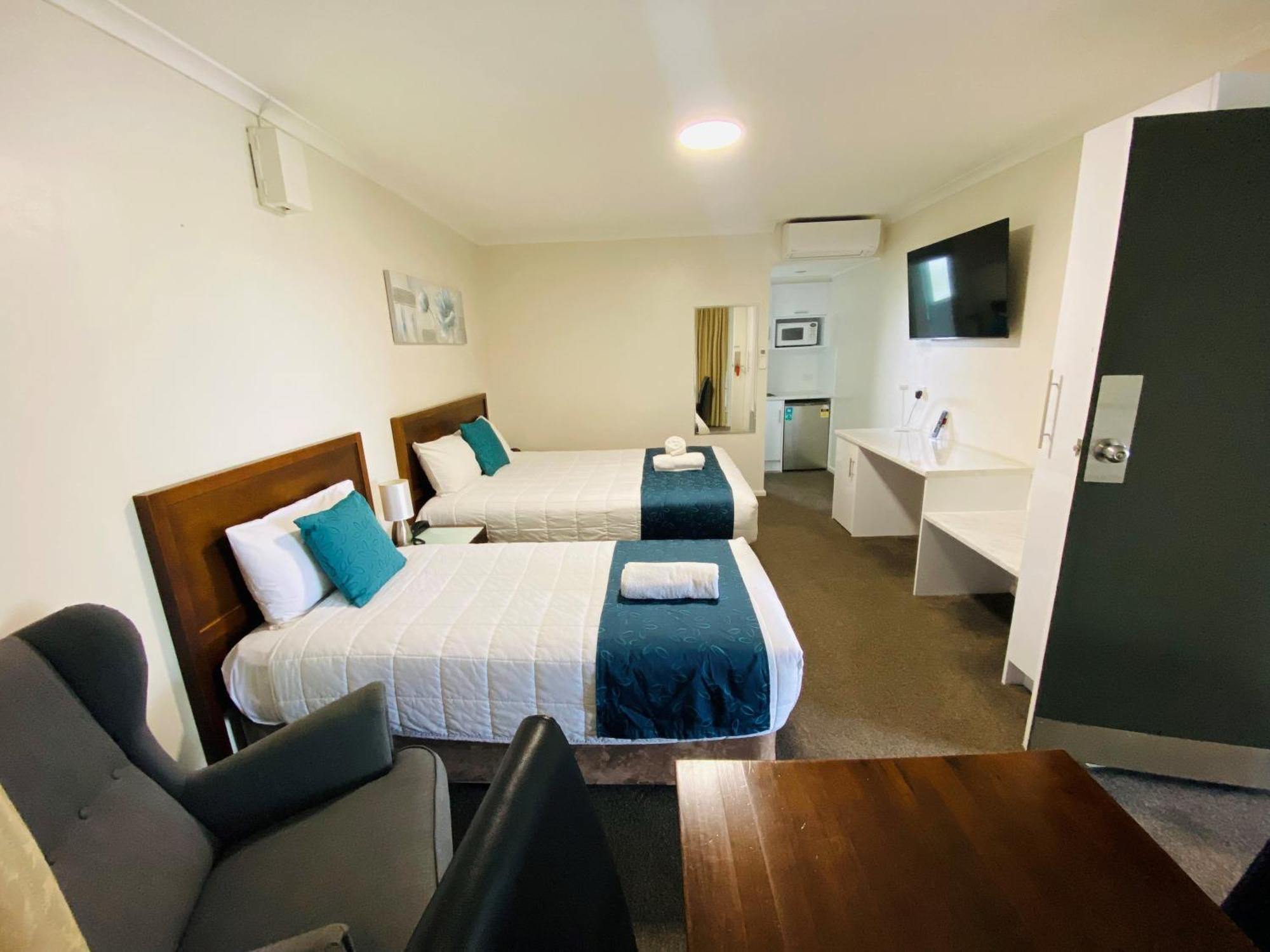 Colonial Lodge Motor Inn Ясс Экстерьер фото