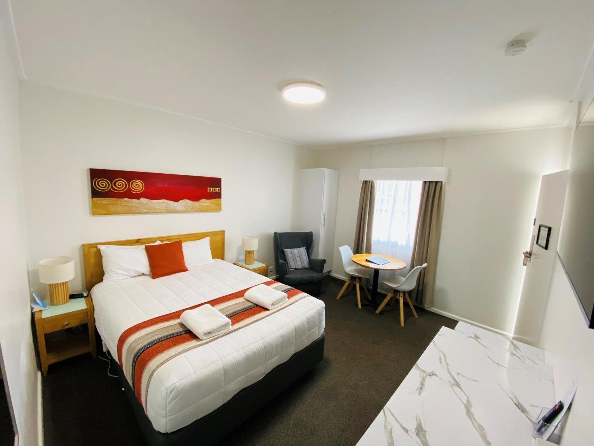 Colonial Lodge Motor Inn Ясс Экстерьер фото